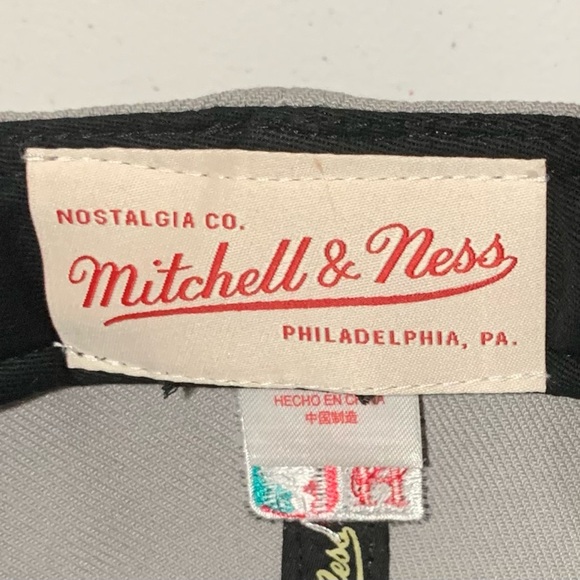 Mitchell & Ness San Antonio Spurs HWC Fitted Hat/Cap-Size 7 5/8 NWT - Picture 12 of 13